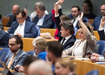 Parliament breaks for election campaign after marathon final day