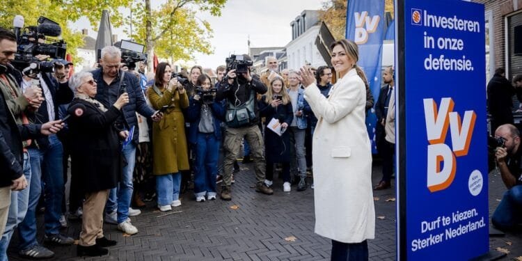 Election watch: VVD says no again; fewer women candidates