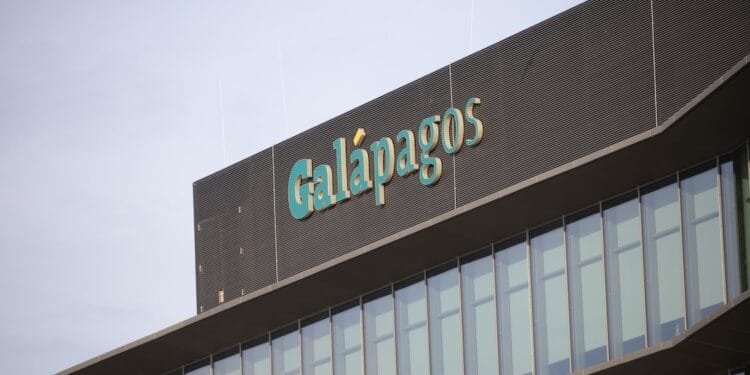 Galapagos closes cell therapy division, ends research in Leiden