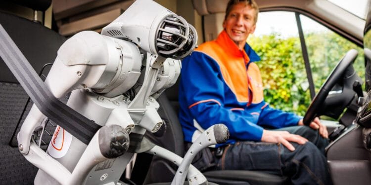PostNL fights fire with fire, using a robotic dog postie