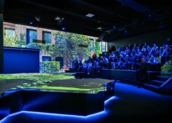 Moving city: interactive model of 750-year-old Amsterdam opens