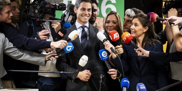 D66 or PVV as biggest? Final Dutch election votes trickle in