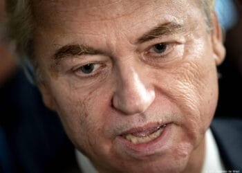 Wilders deelt berichten met suggestie van fraude verkiezingen, zonder bewijs