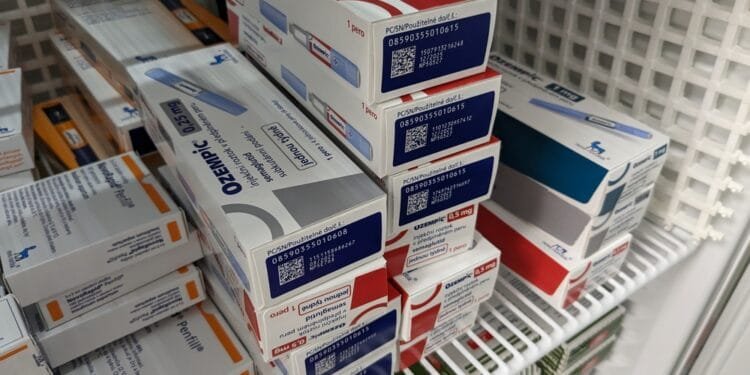 “More people are poisoning themselves with slimming drugs”