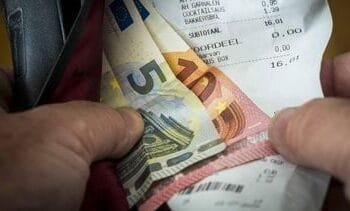 DNB-president vindt Nederlandse inflatie hardnekkig hoog