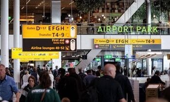 ‘Langere wachtrijen op Schiphol door nieuwe controle’