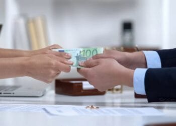 An inheritance from abroad: who does it belong to?