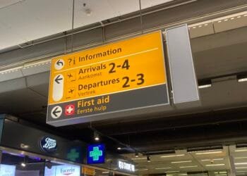 Sky-high airport prices putting budget travellers off Schiphol