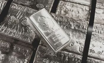 Na goud ook de prijs van zilver door het dak, beleggers gaan los