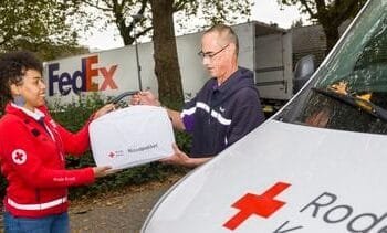 Arme mensen kunnen noodpakket niet betalen, wat kost het?