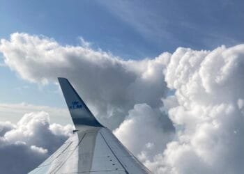 KLM and 20 other airlines commit to stop misleading green claims