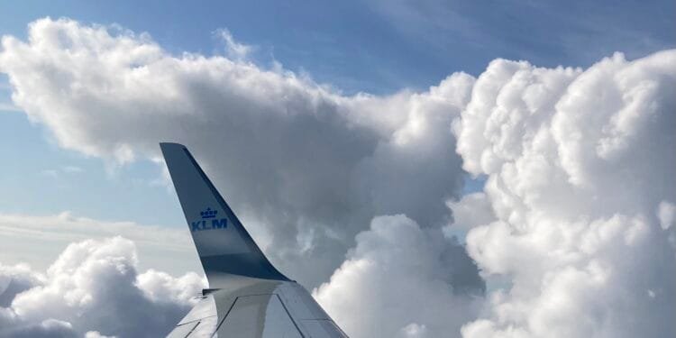 KLM and 20 other airlines commit to stop misleading green claims