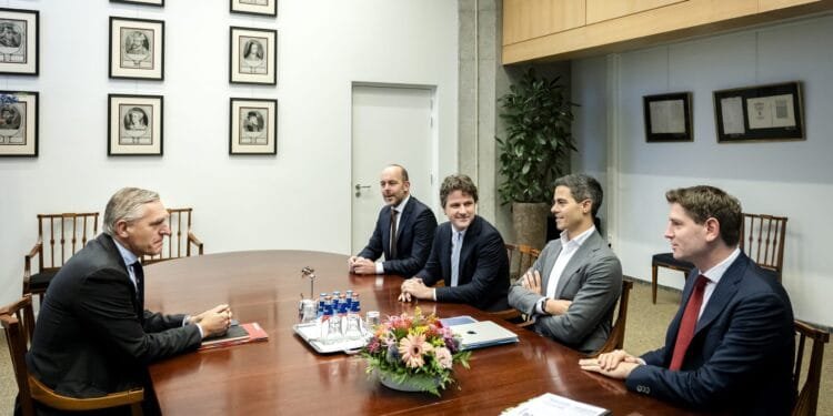 D66 and CDA start talks on migration, will consider other views