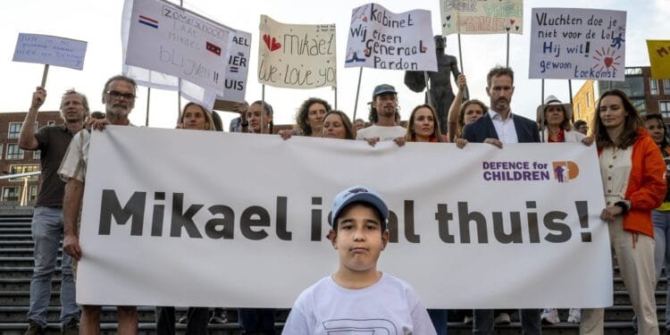 Mikael, 13, will not be deported to Armenia after IND ruling