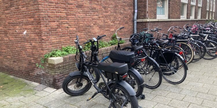 Amsterdam looks to ban fatbikes from busy parts of the city