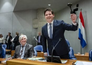 Van Campen beats Bosma in vote for new parliamentary chair