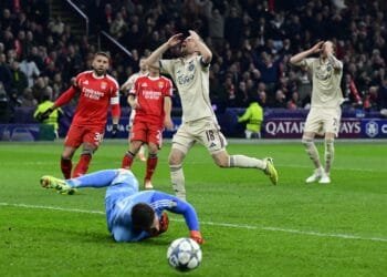 Ajax rock bottom of Champions League after 2-0 defeat to Benfica