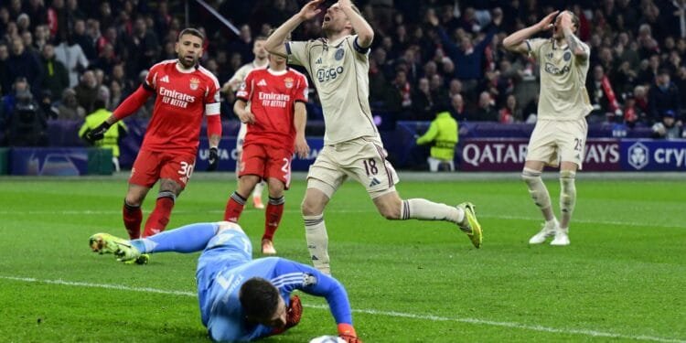 Ajax rock bottom of Champions League after 2-0 defeat to Benfica