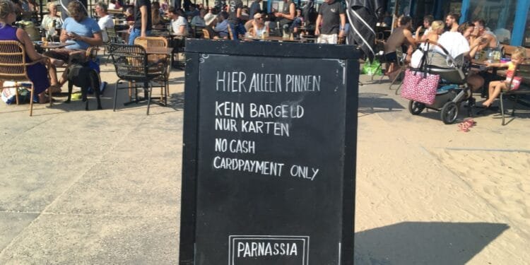 How to spend it: A handy guide to the Dutch and money