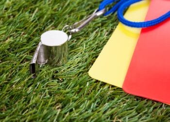 Dutch footballers back case against Fifa over transfer rules