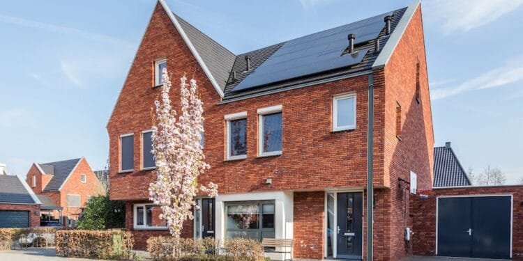 Is it really worth buying a home with a high energy label?