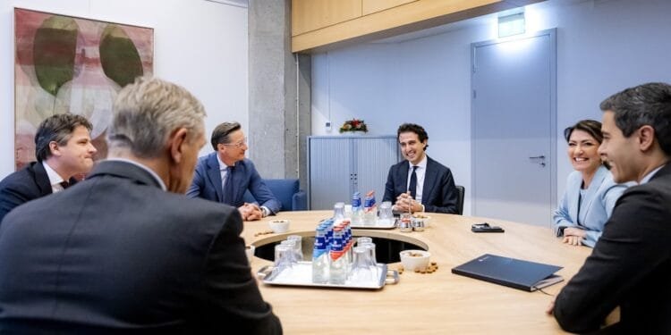 Five party leaders to continue coalition talks over the weekend