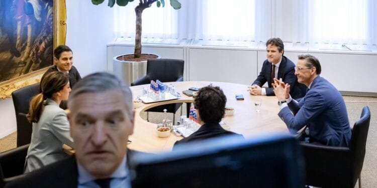 Buma to meet five party leaders again with no clear way forward