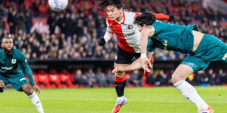 Ueda bags four goals as Feyenoord hit form ahead of Klassieker