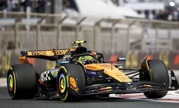 Verstappen raakt ondanks zege in slotrace titel kwijt aan Norris