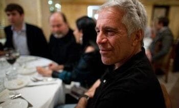 Clinton vaak genoemd in nieuwe Epstein-stukken, Trump nauwelijks