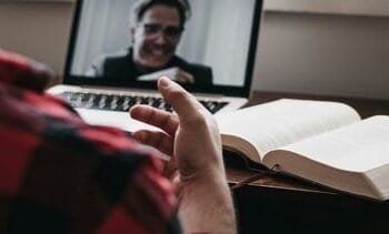 Slechte verbinding tijdens videobellen? Dat kan gevolgen hebben