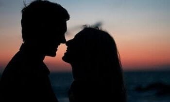 Hoe het aantal exen je aantrekkelijkheid beïnvloedt