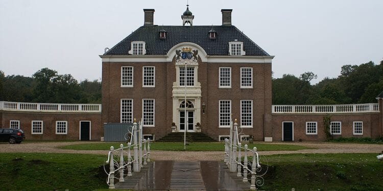 Cabinet talks continue as crunch decision over JA21 looms