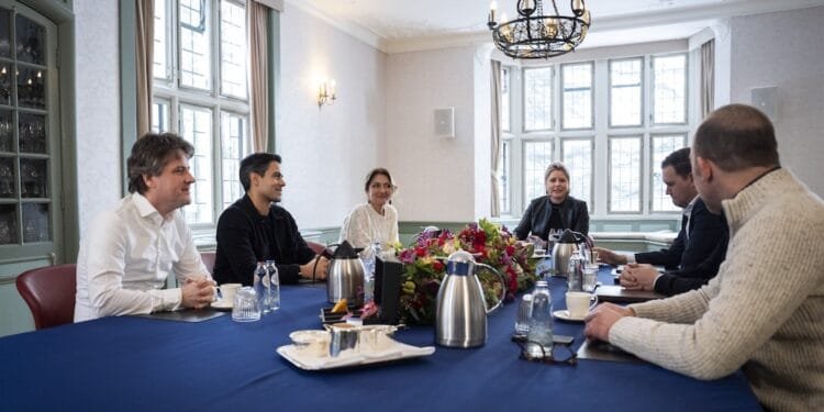 D66, CDA and VVD agree to form a minority Dutch cabinet