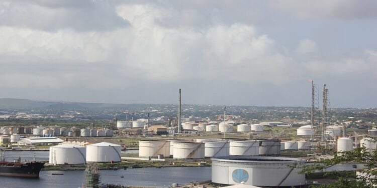 Curacao hopes to become a key Caribbean hub for Venezuelan oil