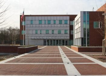 US ambassador says Trump’s allies comments “not directed at NL”