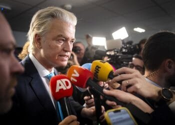 Dutch far-right PVV falls apart, seven MPs form new party