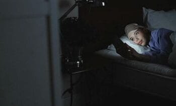 te weinig slaap kan jaren van je leven kosten, mik op 7 tot 9 uur per nacht