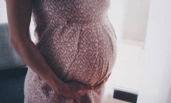 Cadeaubon als beloning helpt zwangere vrouwen van de sigaret af