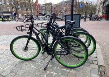 E-bikes do have benefits, but boost accident risk, says RIVM