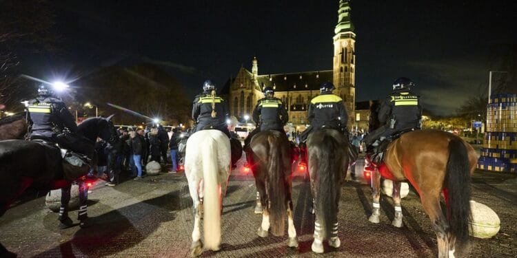 Three in four councillors stand for re-election despite threats