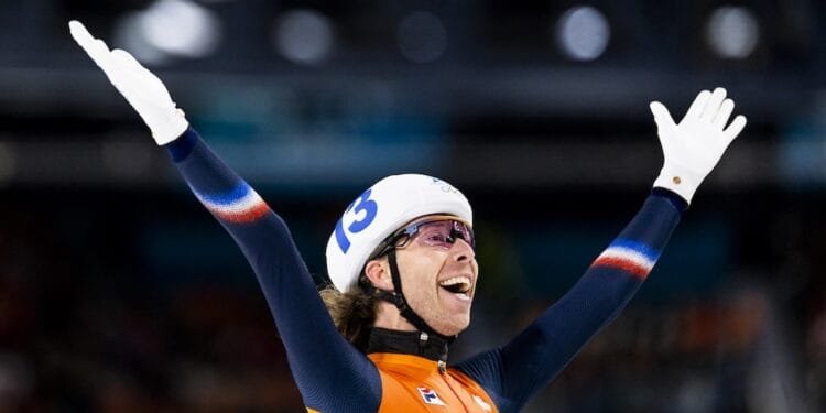 More Dutch golds in skating mass start, taking medal total to 20