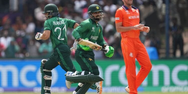 Cricket: Netherlands lose a thriller as Pakistan slip through