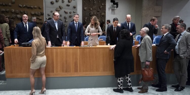 New Dutch PM Rob Jetten kicks off his cabinet with “calm” debate