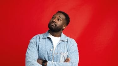 Econoom Chris Sugira leert je financiën op orde krijgen