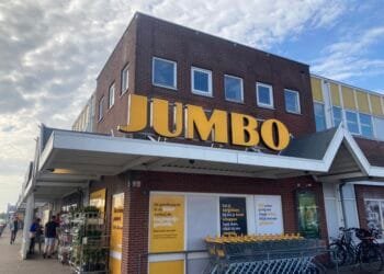 Jumbo to start advertising bargain meat deals again
