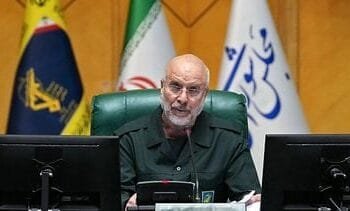 Iraanse parlementsvoorzitter noemt gesprekken met VS nepnieuws