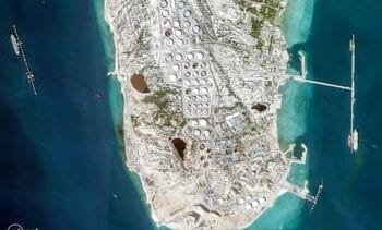 Trump meldt zware bombardementen op Iraans eiland Kharg