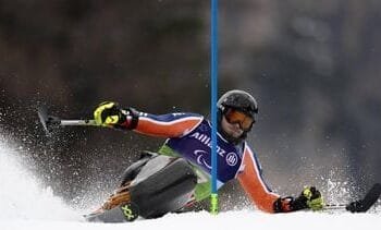 Zitskiër Kampschreur pakt op slotdag Paralympics zijn derde goud