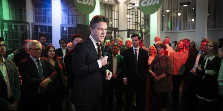 GL-PvdA take biggest national share of vote as FVD break through